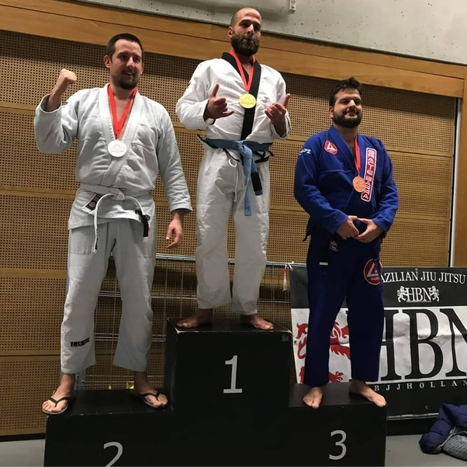 Masis op het Brazilian Jiu-Jitsu podium